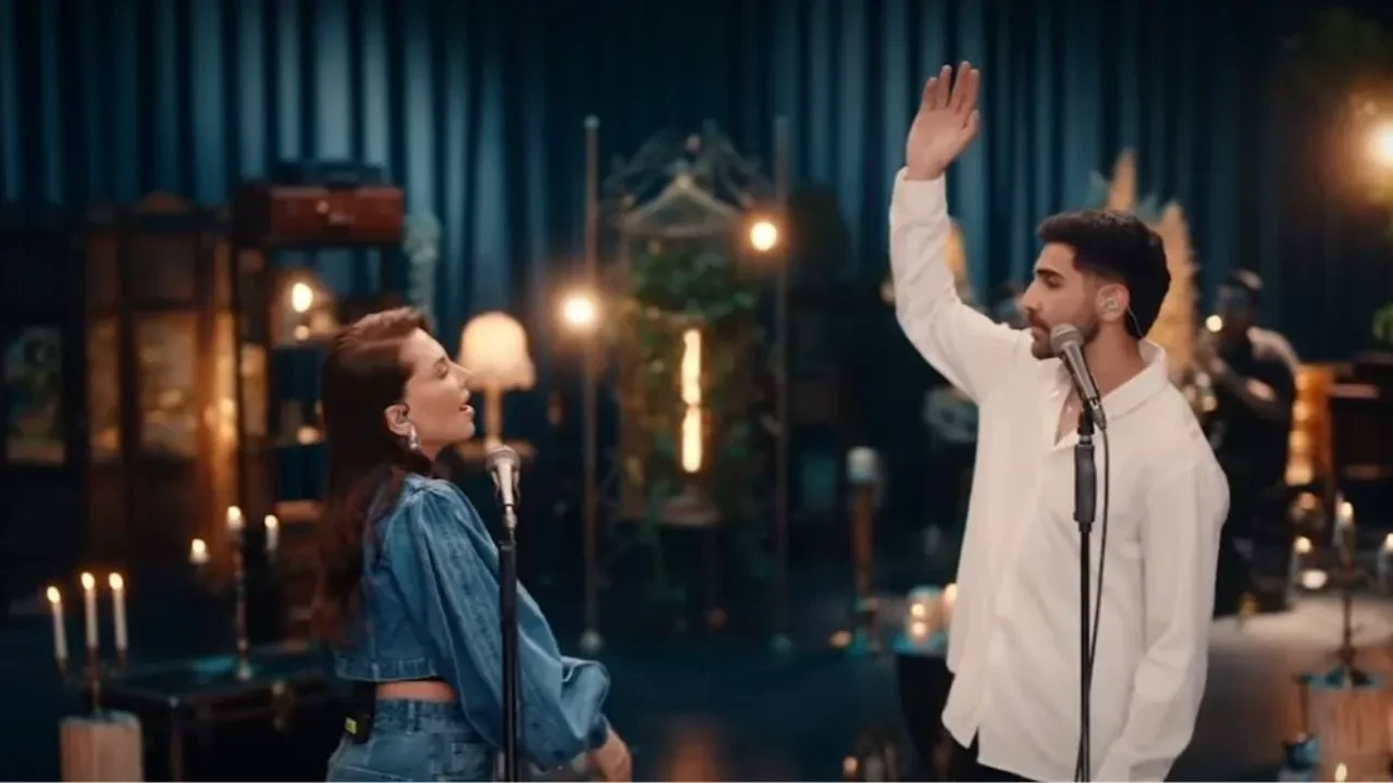 Ebru Yaşar ile düet yapan rapçi Amo988'in Çağlar Ertuğrul'a benzerliği şaşırttı!