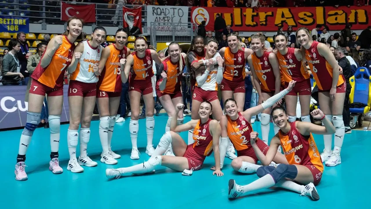Galatasaray bir transferi daha açıkladı! İşte sarı-kırmızılıların yeni oyuncusu