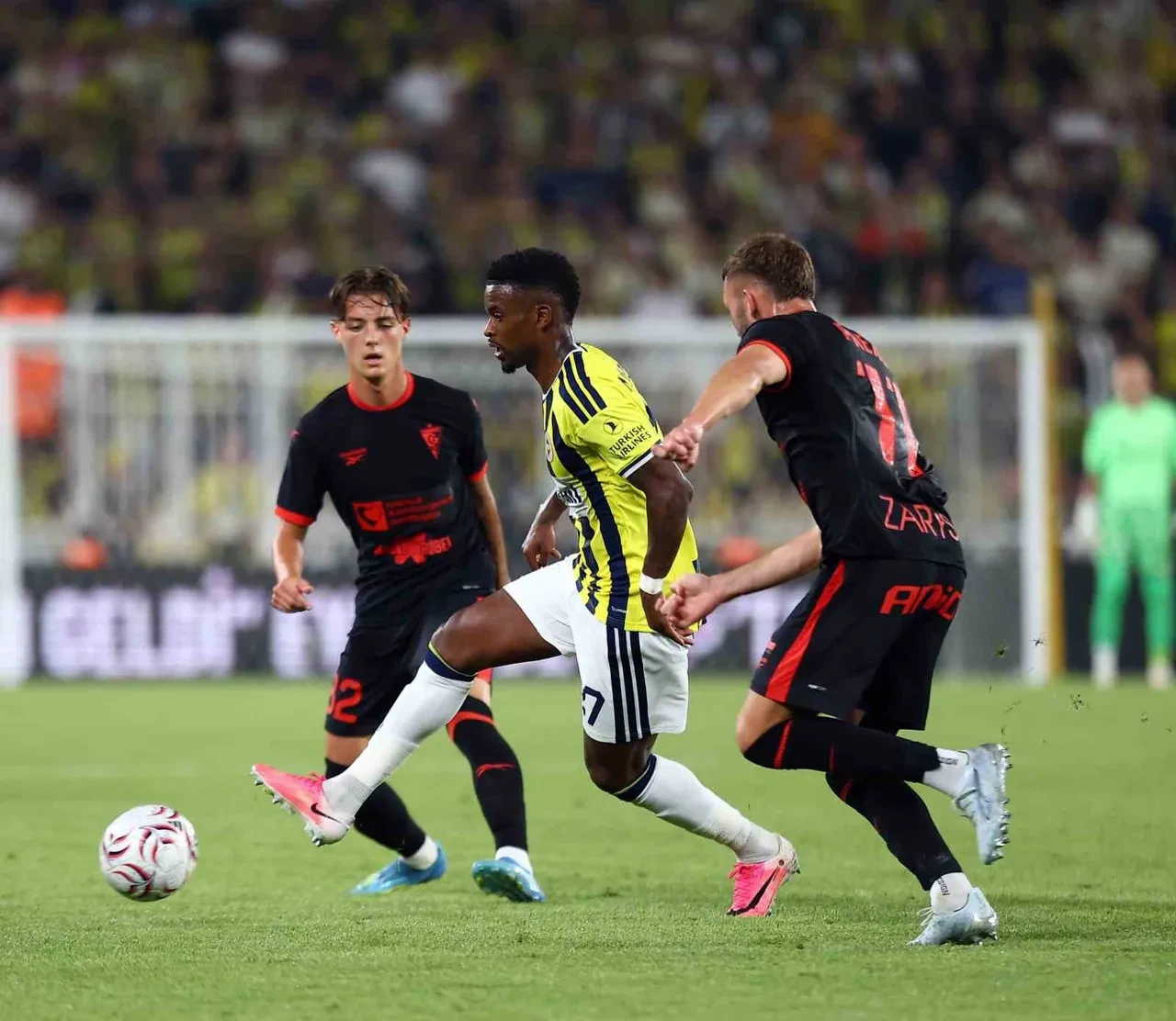Gornik Zabrze Fenerbahçe rövanş maçı hangi kanalda? Muhtemel 11 ve kanal bilgisi açıklandı