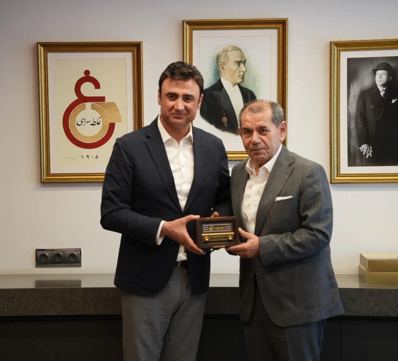 İlklerin takımı Galatasaray'dan telif haklarına örnek adım