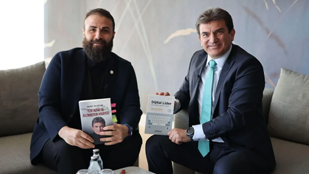 Murat Yalçıntaş: 