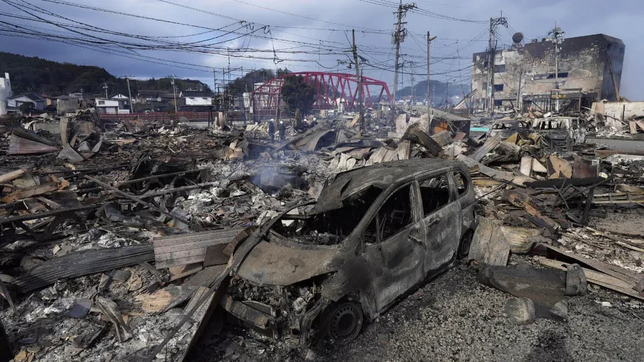 Noto felaketinden sonra Japonya'daki depremde ilk can kaybı! Ev çöktü, AVM'de patlama yaşandı: Kayıplar var!