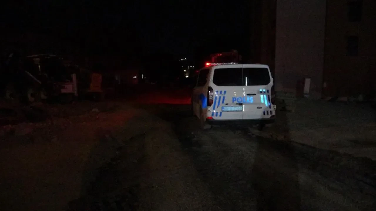 Şantiyede korkunç manzara! Genç işçi ranzada asılı bulundu