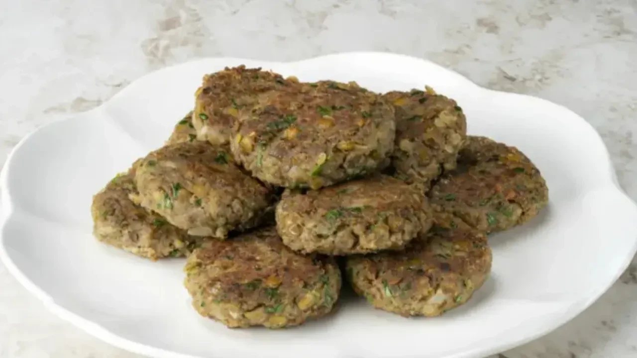 Anneanne usulü yeşil mercimek köftesi! Hem protein hem kalsiyum