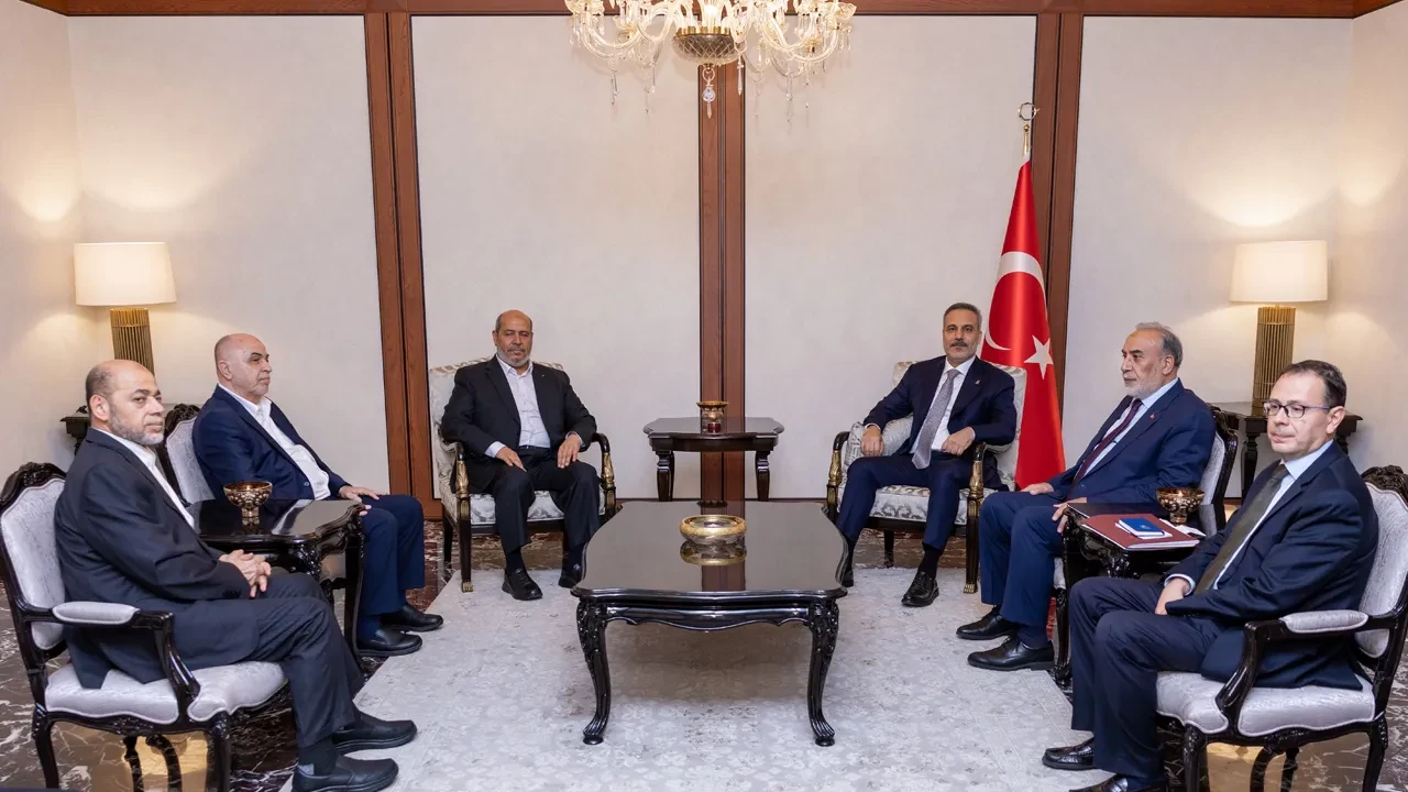 Bakan Fidan, Hamas Siyasi Büro Başkanı Hayye ve beraberindeki heyeti kabul etti