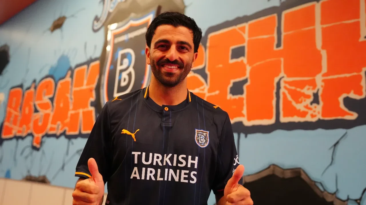 Başakşehir, Umut Bozok'u kadrosuna kattı