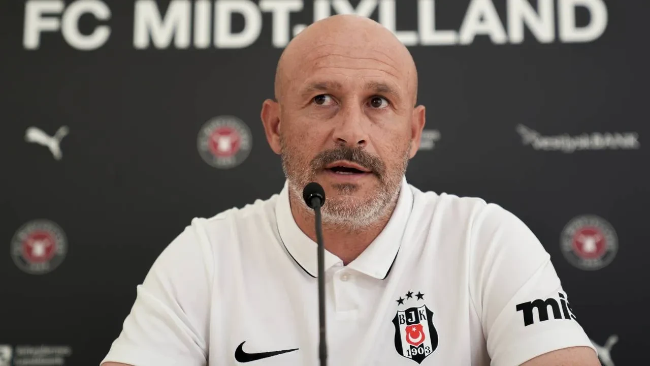 Beşiktaş'ta Italiano, Midtjylland maçı öncesinde konuştu! "İşler biraz karışacak"