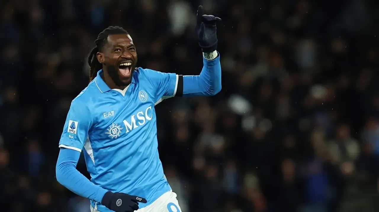 Fenerbahçe transferde durmuyor: Herkes Leao derken Napoli'nin yıldızına kanca!