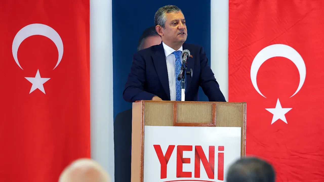 Özgür Özel'den 'CHP' talimatı! Yeni Parti milletvekillerini uyardı