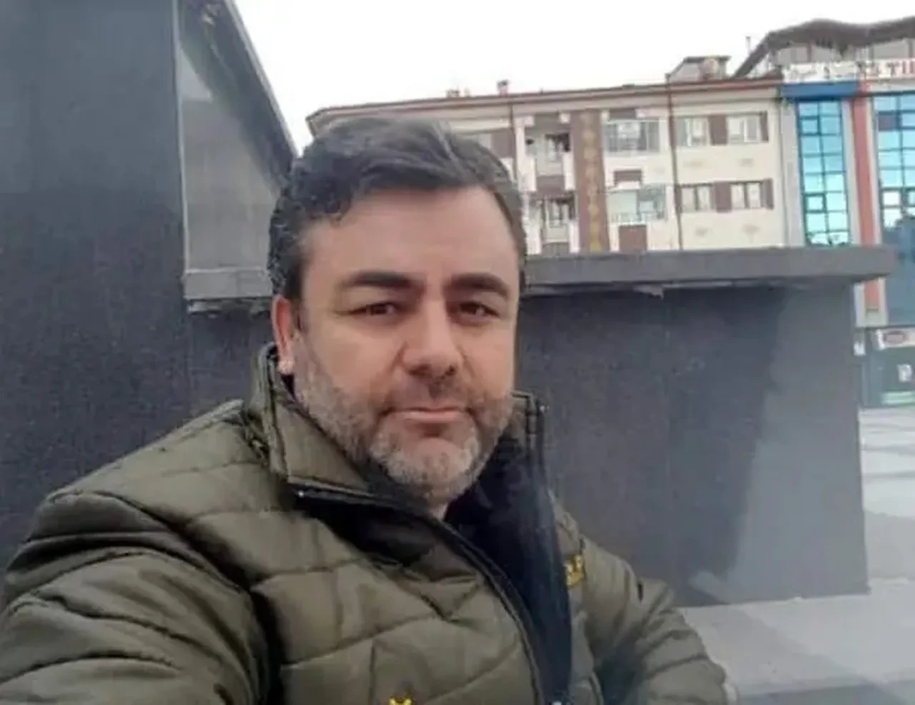 Sivas'ta boğazları kesilerek öldürülen kardeşler Umutcan ve Melisa Şimşek'in 6 yıldır aranan babalarıyla ilgili sır perdesi aralandı