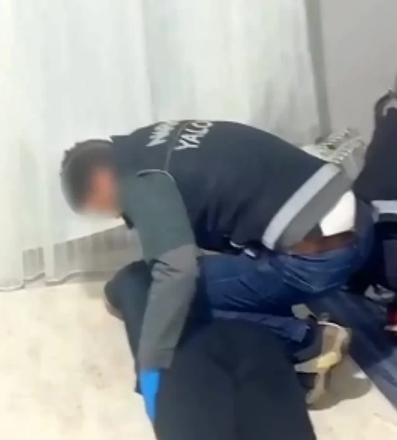 Yalova'da narkotik baskını! Kırmızı bültenle aranan şüpheli yakalandı