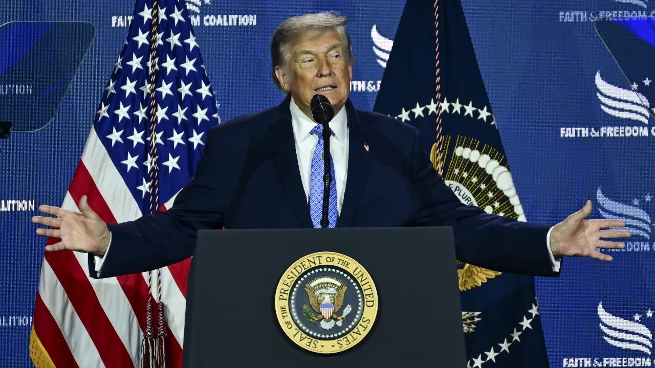 Donald Trump'tan müzakere açıklaması: İran her şeyi kabul etti