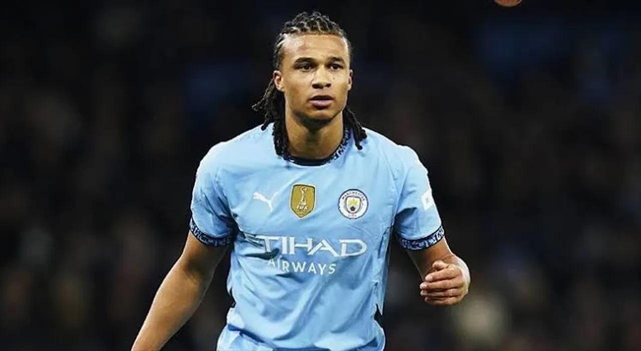 Fenerbahçe Nathan Ake ile anlaştı