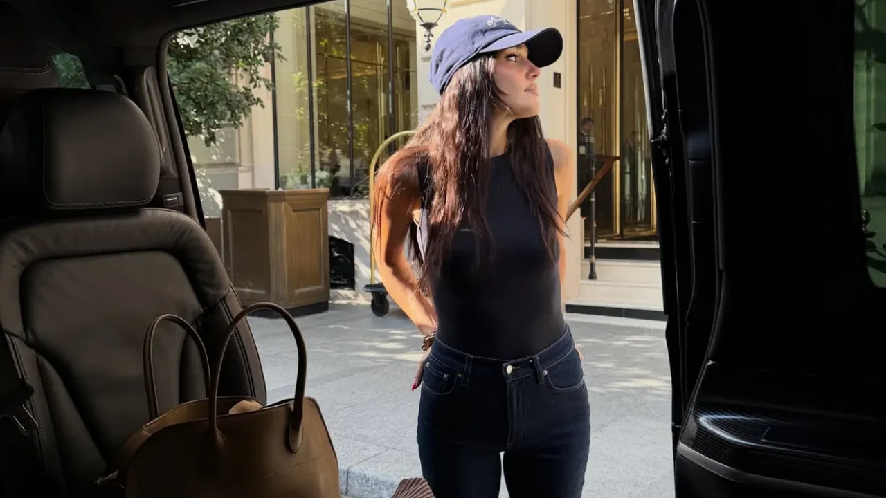 Hande Erçel'in gizemli mesajı sosyal medyayı karıştırdı! "Üzmek tehlikeli ve yasaktır"