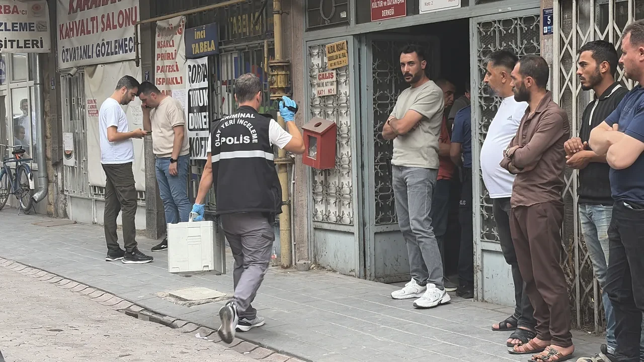 Kız arkadaşını arayıp 'son' dedi, ekipler korkunç manzarayla karşılaştı! 20 yaşında kendini astı