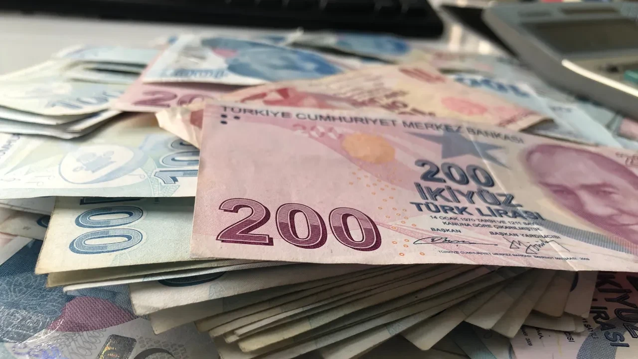 Milyonların maaşı ve kirası değişti! Cüneyt Dirican kritik tabloyu ortaya koydu!