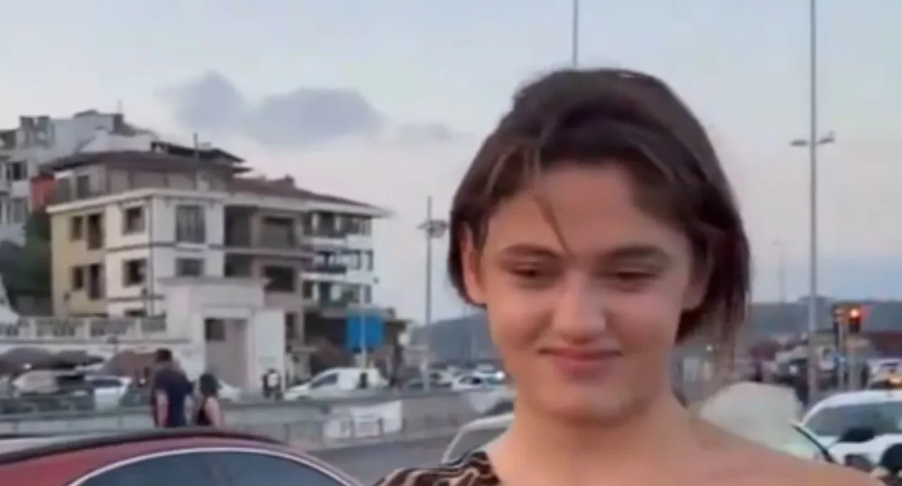 Onur Bay'ın yeni sevgilisi Ava Yaman'a benzetildi! Görenlerin ağzı açık kaldı