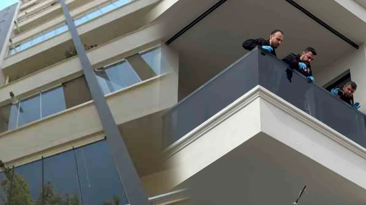 Cam balkonlar yasaklandı mı, sökülecek mi? Yeni cam balkon düzenlemesi neler getiriyor?