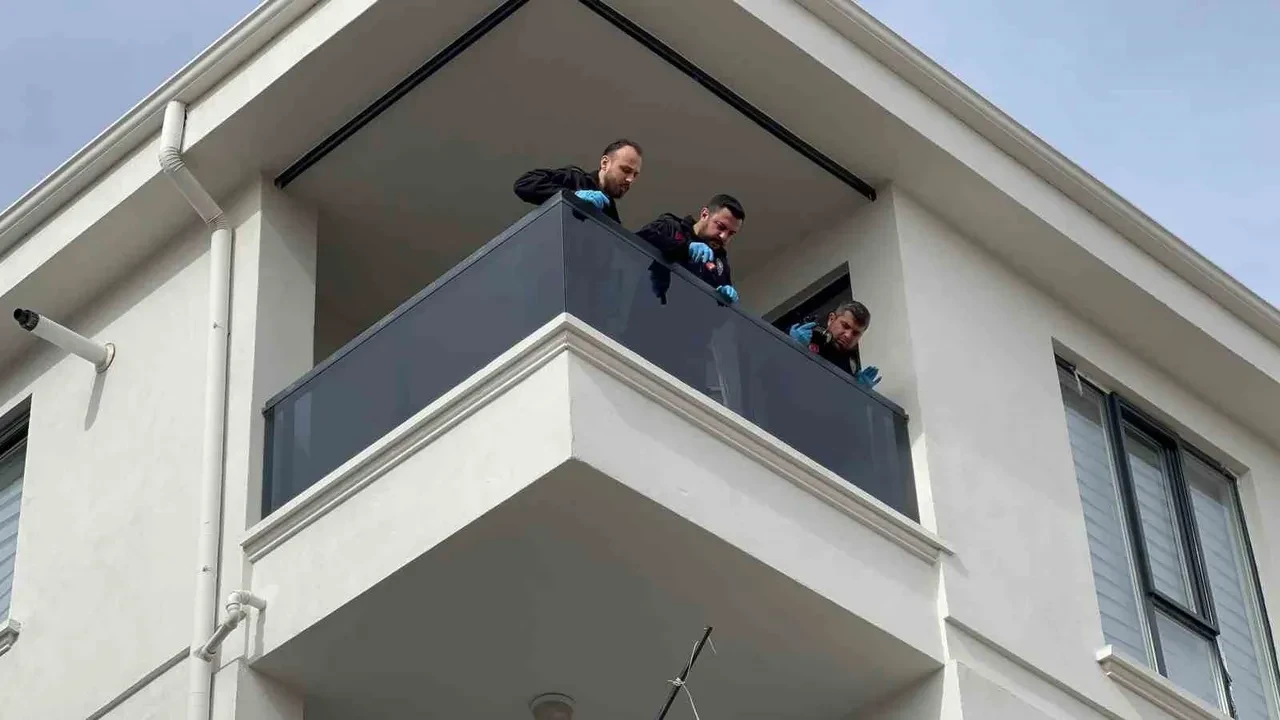 Cam balkonlar yasaklandı mı, sökülecek mi? Yeni cam balkon düzenlemesi neler getiriyor?