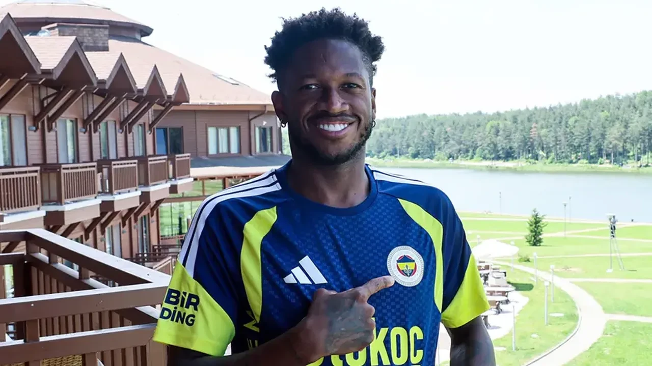 Fenerbahçe'de dikkat çeken ayrılık: Her konuda anlaşma sağlandı, son söz Aziz Yıldırım'da!
