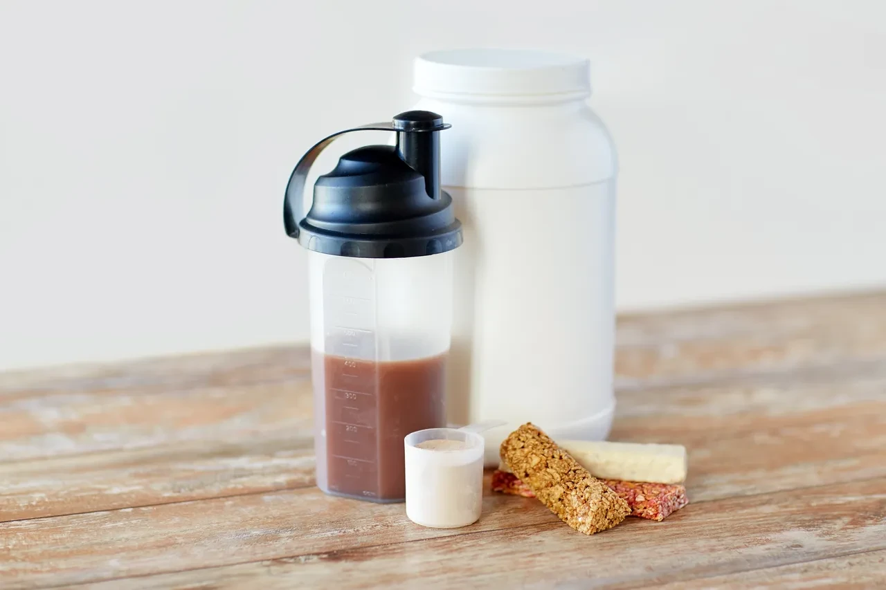 Matcha ve proteinli içecek tüketenler dikkat! Uzmanı riskleri tek tek anlattı