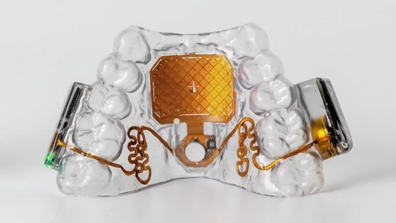 Sadece dilinizle telefon kontrol etmenizi sağlayan cihaz: MouthPad