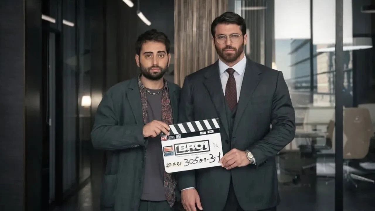 Aksiyon rolleri geride kaldı! Can Yaman’ın yeni dizisi Bro’daki tarzı merak uyandırdı!
