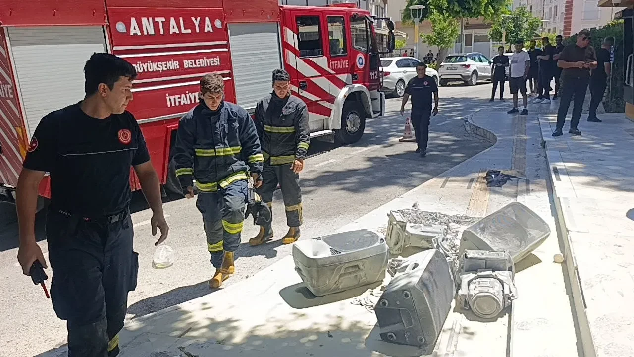 Antalya'da ikinci kez ceza yiyen esnaf çıldırdı: 839 bin lira ceza yiyince ateşe verdi