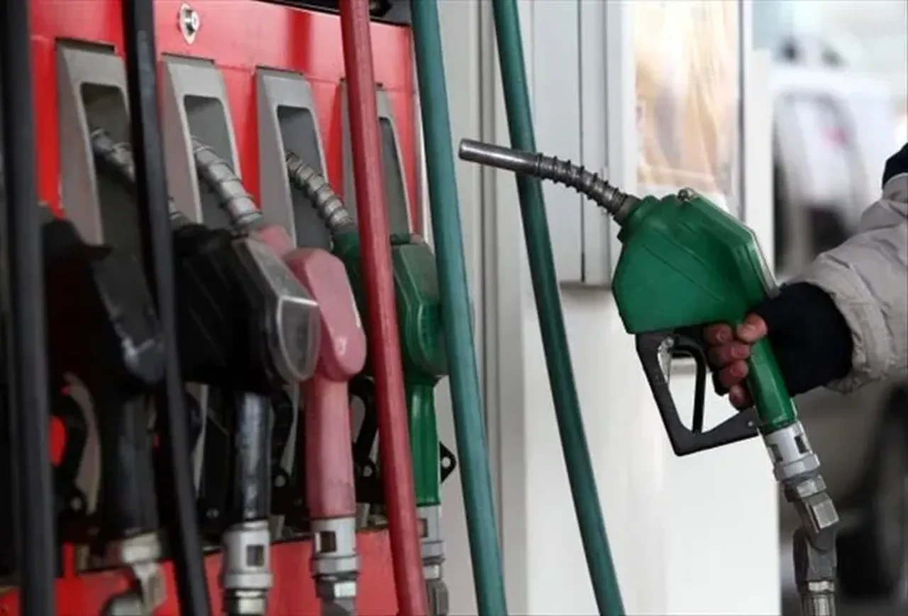 Benzin, motorin ve LPG fiyatları 31 Temmuz 2026! Benzine zam ya da indirim var mı?