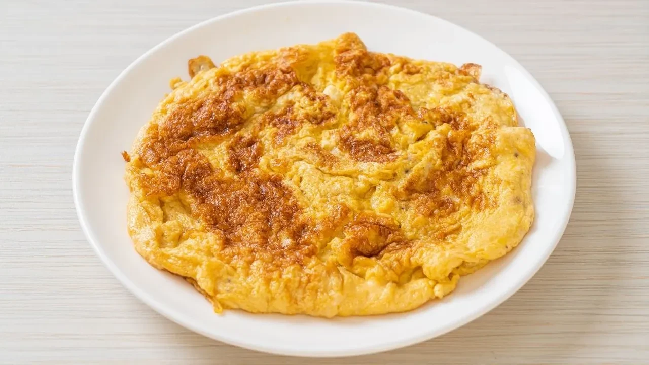 Bu tarifi yapmak için sabırsızlanacaksınız! Kahvaltıların yeni gözdesi çörekotlu yumurta