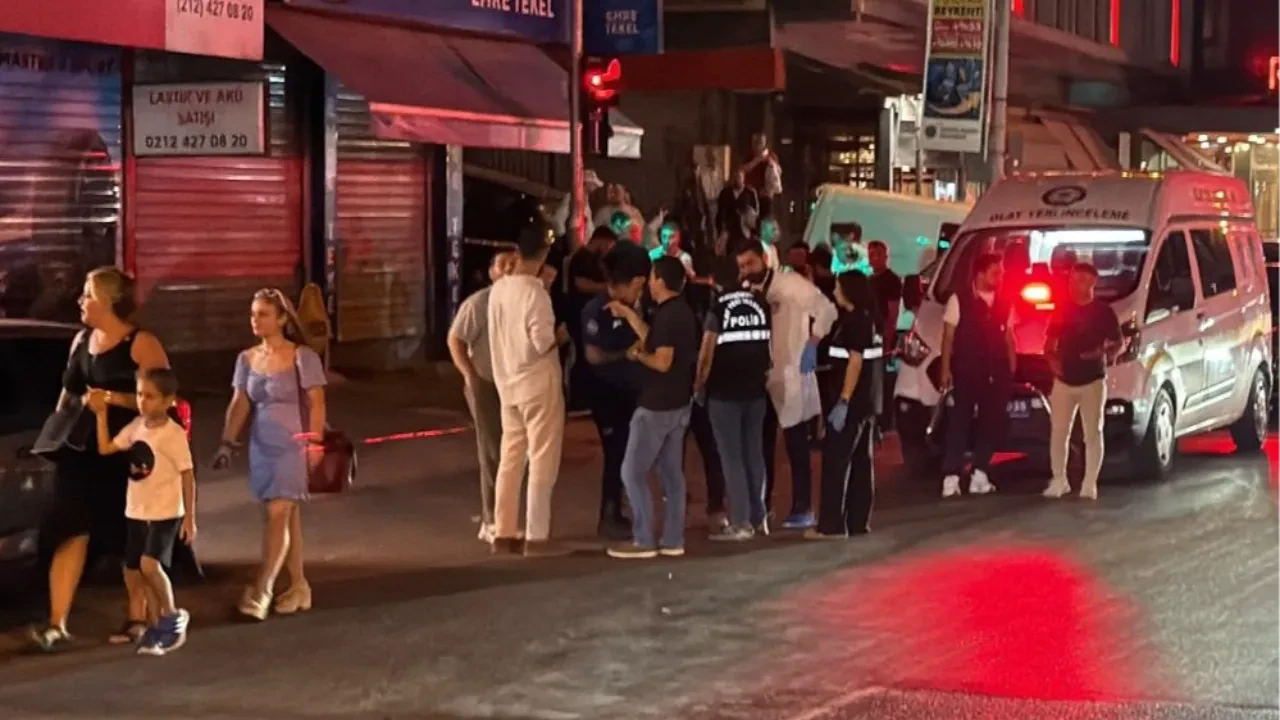 Eyüpsultan’da oto galeriye motosikletli kurşun yağmuru: 1 kişi öldü, 3 kişi yaralandı