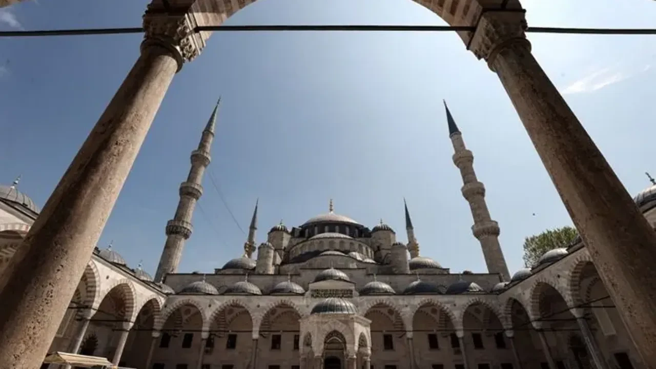 Hayırlı cuma mesajları 2026| En güzel, anlamlı, kısa, dualı ve resimli Cuma mesajları! WhatsApp, SMS ve sosyal medya için yeni cuma sözleri