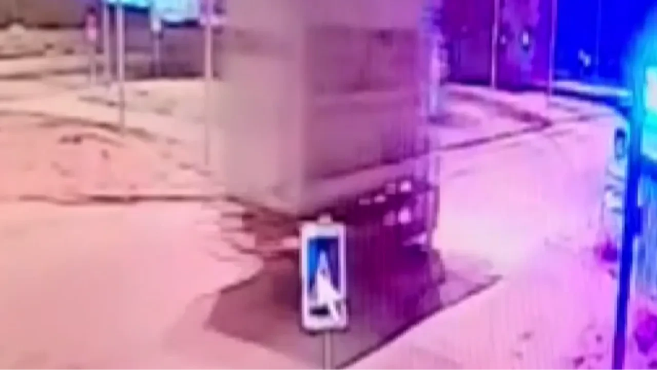 Metrelerce fren yapmasına rağmen kazadan kaçamadı! O anlar kamerada