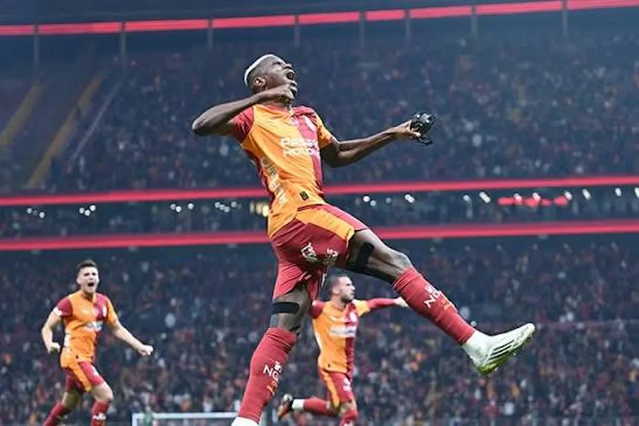 Osimhen için tarihi teklif! Galatasaray anında karar verdi: Dudak uçuklatan bonservis duyuruldu
