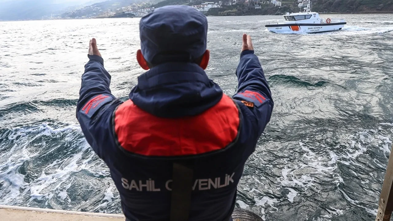 Sahil Güvenlik Komutanlığı ilan yayımladı! Uzman erbaş alımı başlıyor: İşte başvuru şartları