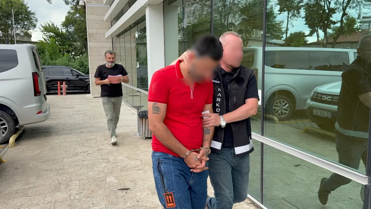 Samsun'da 7 bin 950 sentetik ecza ele geçirildi