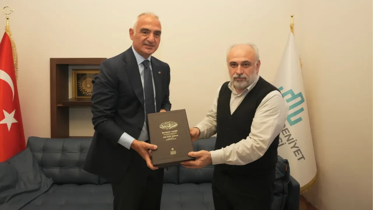 Bakan Ersoy