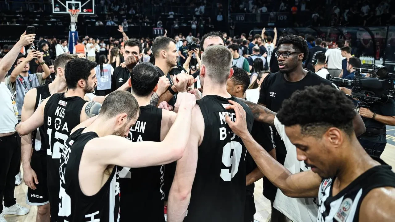 Beşiktaş, 4 oyuncunun transferini duyurdu! İşte siyah-beyazlıların yeni oyuncuları