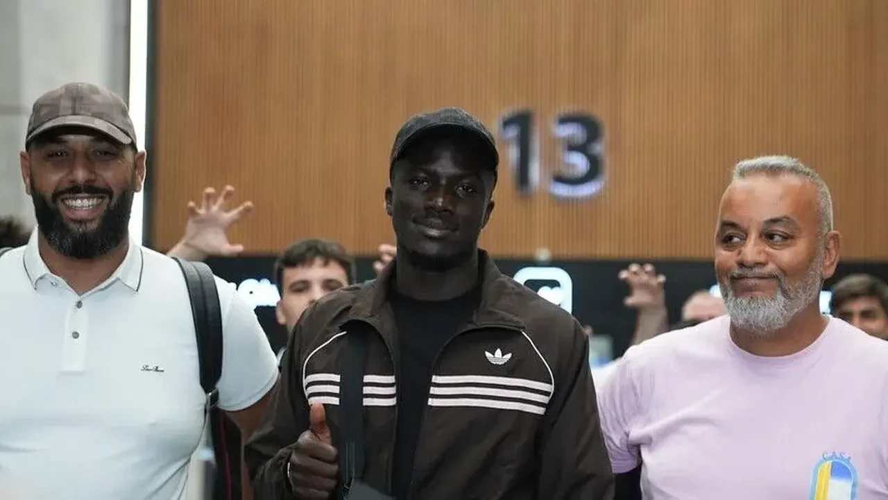 Beşiktaş'ın yeni transferi Kassoum Ouattara: 'Süper Lig'in en iyi takımına geldim!'