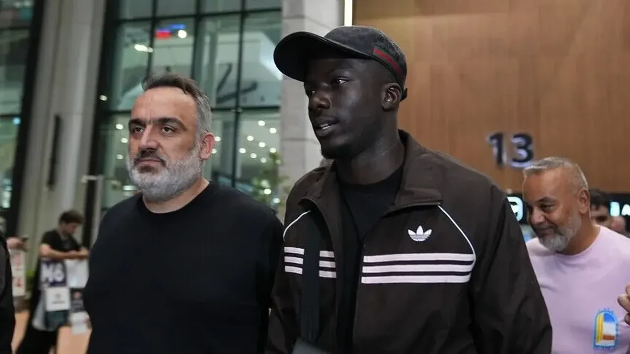 Beşiktaş'ın yeni transferi Kassoum Ouattara: 'Süper Lig'in en iyi takımına geldim!'