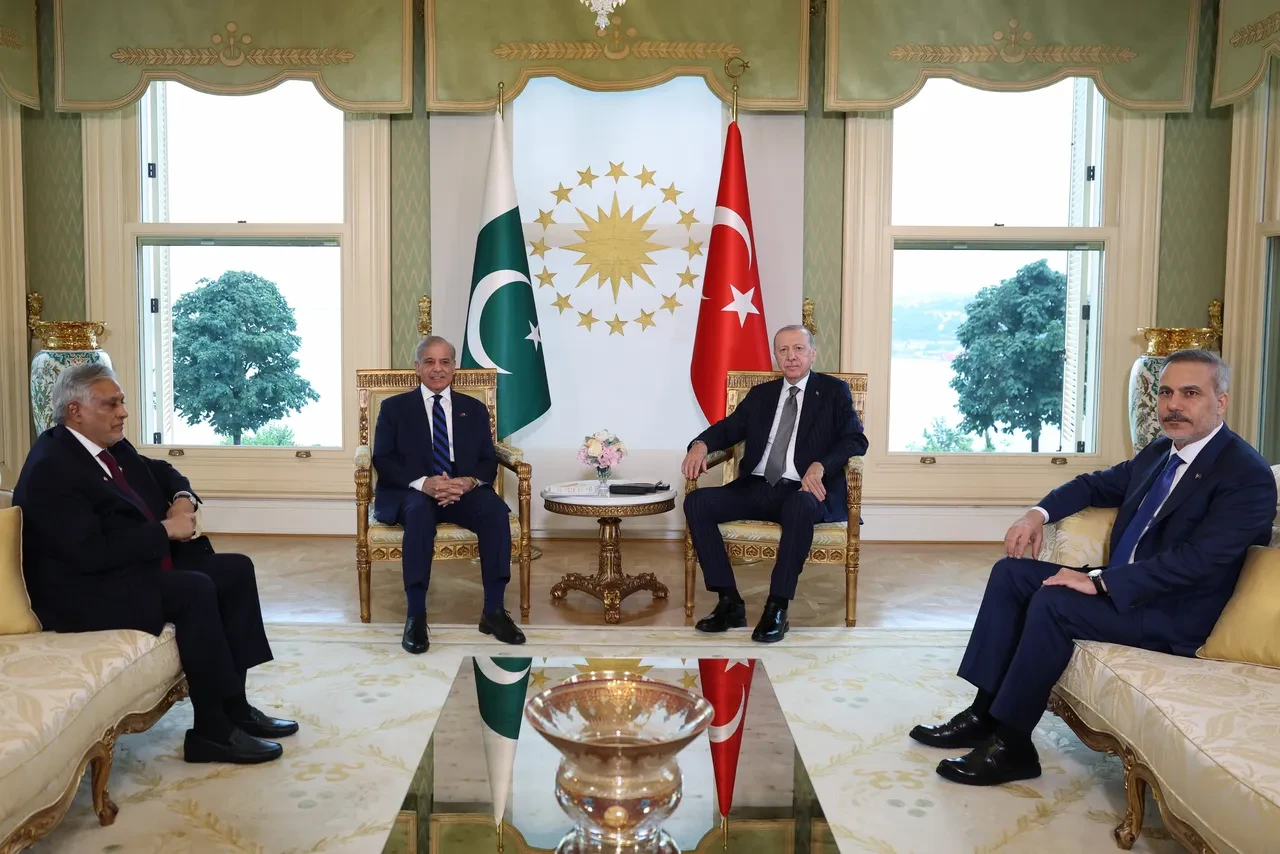 Cumhurbaşkanı Erdoğan, Pakistan Başbakanı Şerif'i kabul etti