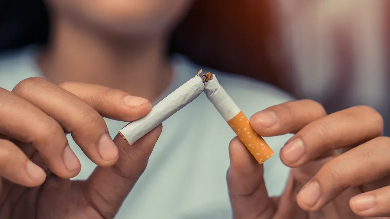 Sigarayı bırakmak isteyenlere müjde! Karar Resmi Gazete’de yayımlandı! 1 milyon kişi yararlanacak
