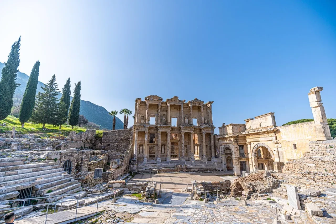 Turizmde yerli turist çağrısı: TESK'ten kontenjan talebi geldi