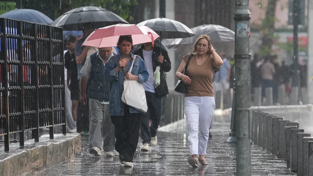 5 Temmuz 2026 hava durumu | Meteoroloji sarı kodlu uyarı yaptı: 51 ilde sağanak yağmur etkili olacak