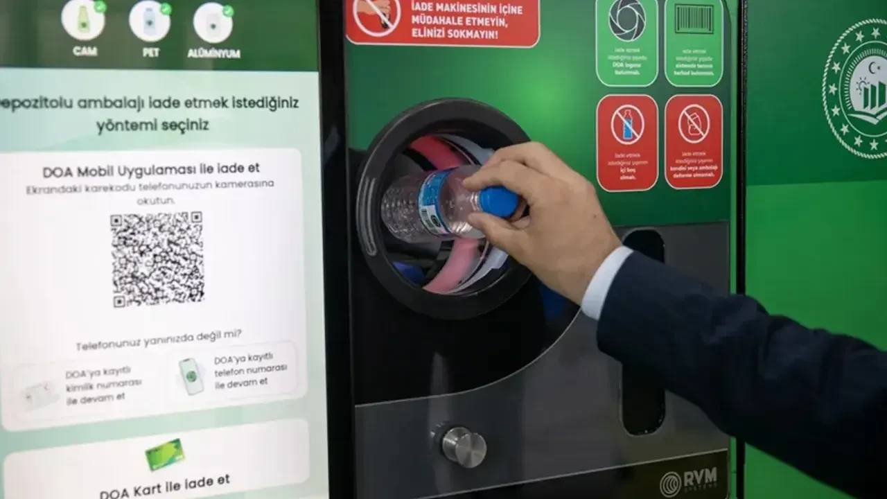 Bakan Kurum duyurdu! DOA ile 5 günde 7 milyon 600 bin şişe toplandı