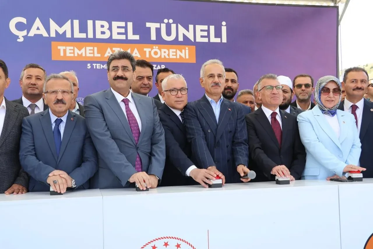 Bakan Uraloğlu duyurdu... Sürücülerin korkulu rüyasıydı! Seyahat süresi 5 dakikaya düşecek