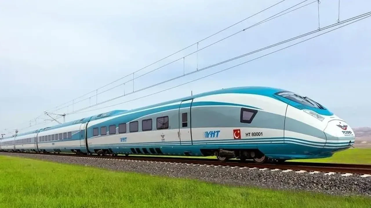 Bakan Uraloğlu'ndan 16 ile hızlı tren müjdesi: 48 saatte tüm Türkiye gezilecek