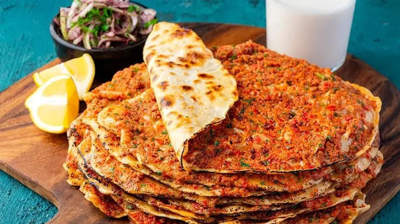 Bakanlıktan 'plajda lahmacun' hamlesi! İkisi birden 125 TL