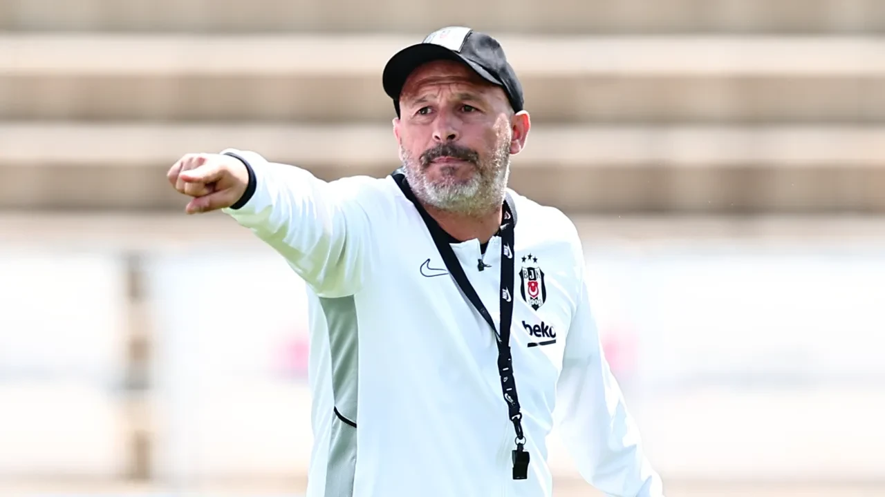 Beşiktaş'ta Italiano, Midtjylland maçıyla ilgili konuştu! 