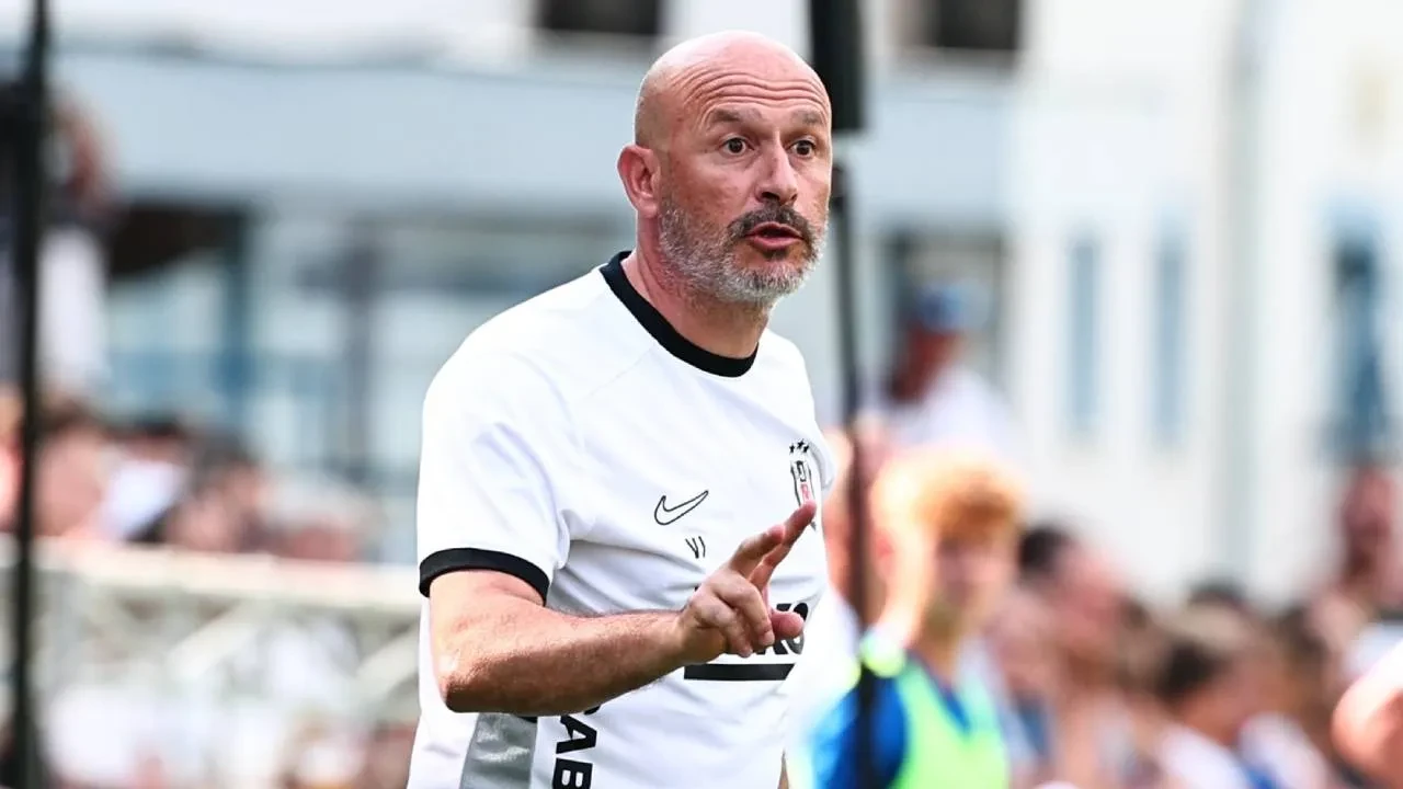 Beşiktaş'ta Italiano, Midtjylland maçıyla ilgili konuştu! "Takım yüzde yüz hazır olmayacak"